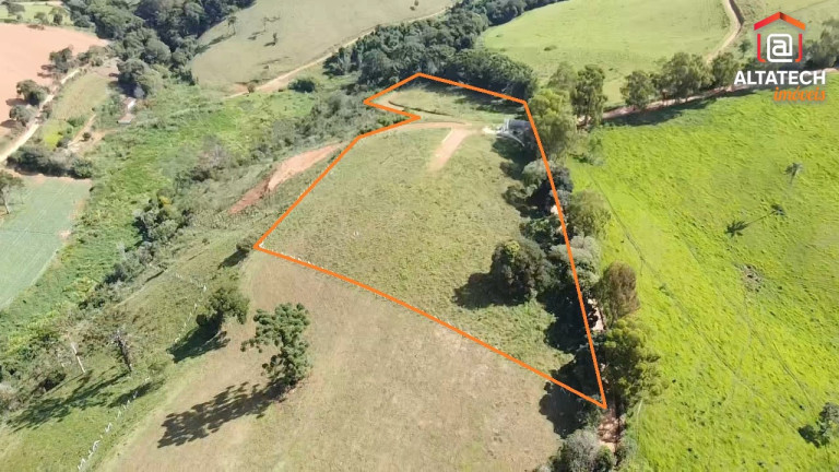 Imóvel à Venda, 608 m² em Centro - Campestrinho