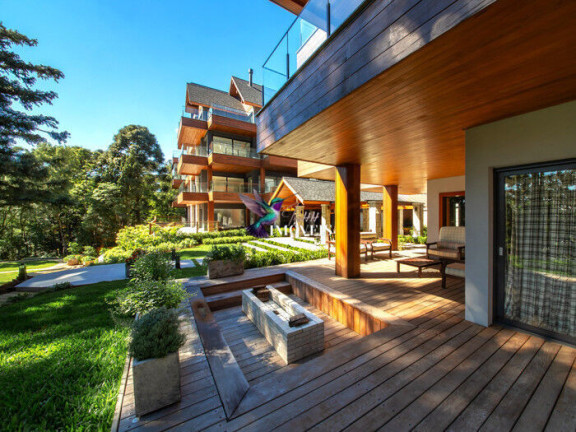 Imagem Apartamento com 3 Quartos à Venda, 319 m² em Planalto - Gramado