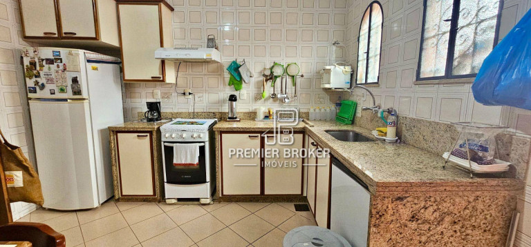 Imagem Casa com 3 Quartos à Venda, 160 m² em Parque São Luiz - Teresópolis Imagem Casa com 3 Quartos à Venda, 160 m² em Parque São Luiz - Teresópolis