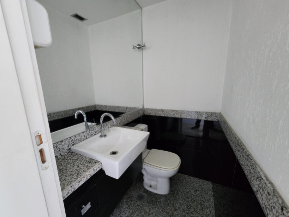 Imagem Apartamento com 4 Quartos à Venda, 158 m² em Jacarepagua - Rio De Janeiro