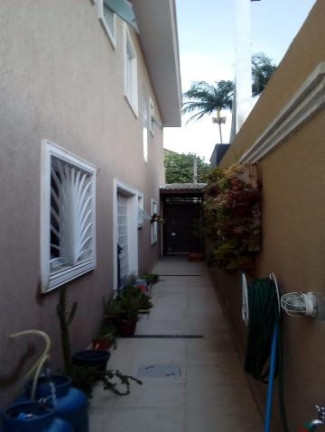 Imagem Sobrado com 6 Quartos à Venda, 160 m² em Jardim Planalto - Arujá Imagem Sobrado com 6 Quartos à Venda, 160 m² em Jardim Planalto - Arujá