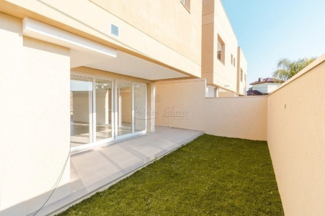 Imagem Casa com 3 Quartos à Venda, 288 m² em Vila Assunção - Porto Alegre