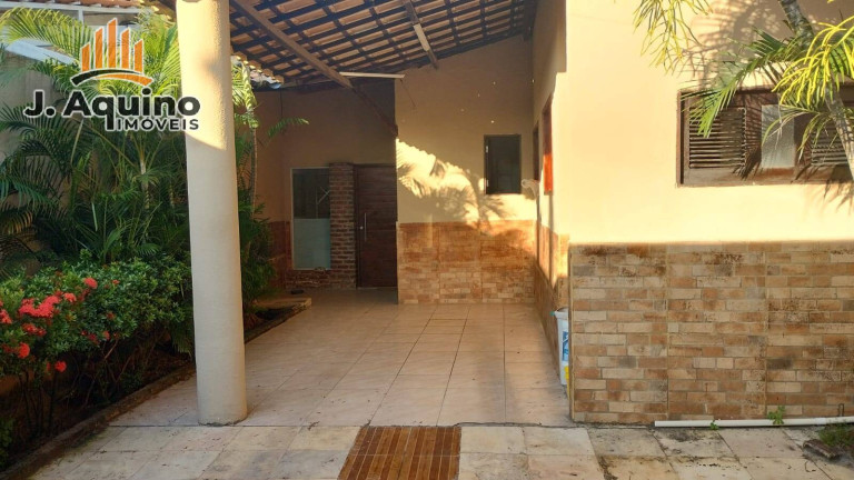 Imagem Casa com 3 Quartos à Venda, em Sapiranga - Fortaleza Imagem Casa com 3 Quartos à Venda, em Sapiranga - Fortaleza
