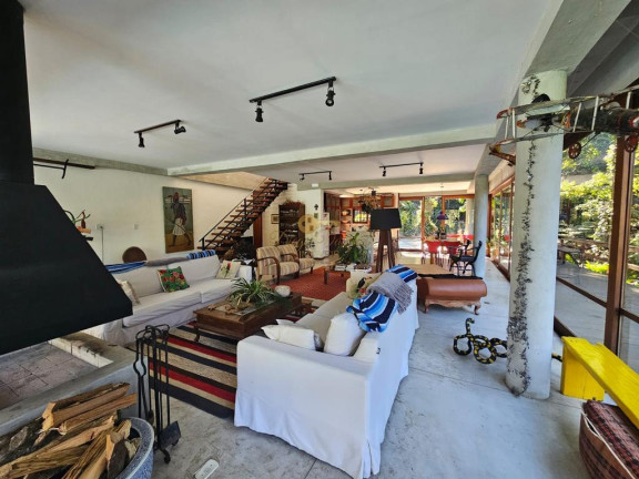 Imagem Chácara com 4 Quartos à Venda, 500 m² em Garrafão - Guapimirim Imagem Chácara com 4 Quartos à Venda, 500 m² em Garrafão - Guapimirim