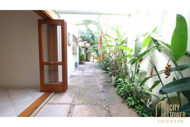 Imagem Casa com 3 Quartos à Venda, 216 m² em Jardim Paulista - São Paulo Imagem Casa com 3 Quartos à Venda, 216 m² em Jardim Paulista - São Paulo