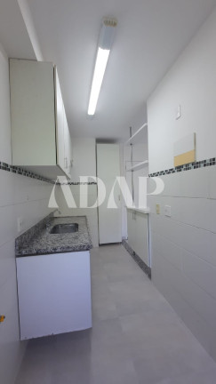 Imagem Imóvel com 2 Quartos à Venda, 44 m² em Vargem Pequena - Rio De Janeiro Imagem Imóvel com 2 Quartos à Venda, 44 m² em Vargem Pequena - Rio De Janeiro