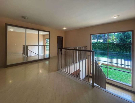 Imagem Casa com 4 Quartos à Venda, 750 m² em Pousada Dos Bandeirantes - Carapicuíba Imagem Casa com 4 Quartos à Venda, 750 m² em Pousada Dos Bandeirantes - Carapicuíba