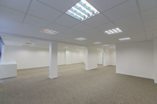 Imagem Sala Comercial à Venda, 80 m² em Centro - Curitiba Imagem Sala Comercial à Venda, 80 m² em Centro - Curitiba