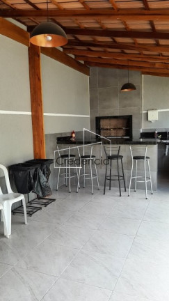 Imagem Casa com 3 Quartos à Venda, 115 m² em Parolin - Curitiba Imagem Casa com 3 Quartos à Venda, 115 m² em Parolin - Curitiba