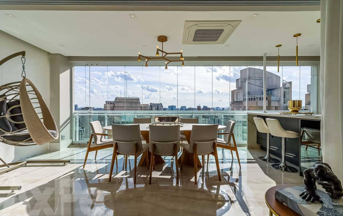 Imagem Cobertura com 4 Quartos à Venda, 272 m²