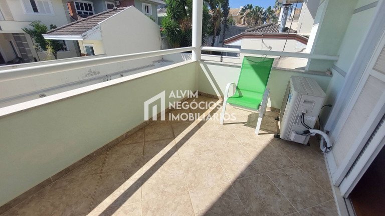 Imagem Sobrado com 5 Quartos à Venda, 314 m² em Urbanova - São José Dos Campos
