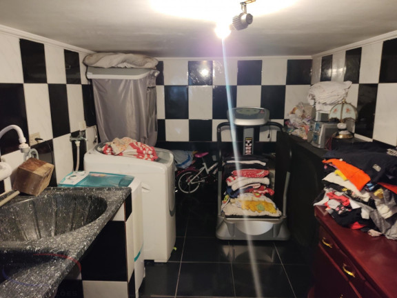 Imagem Sobrado com 5 Quartos à Venda, 135 m² em Parque Das Américas - Mauá