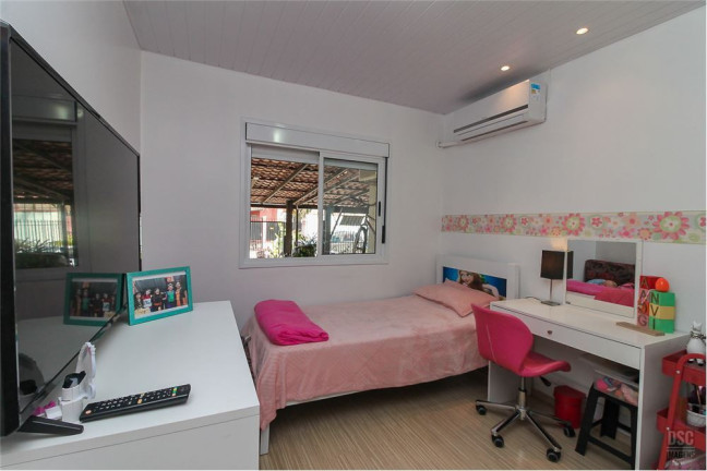 Imagem Casa com 2 Quartos à Venda,  em Aberta Dos Morros - Porto Alegre