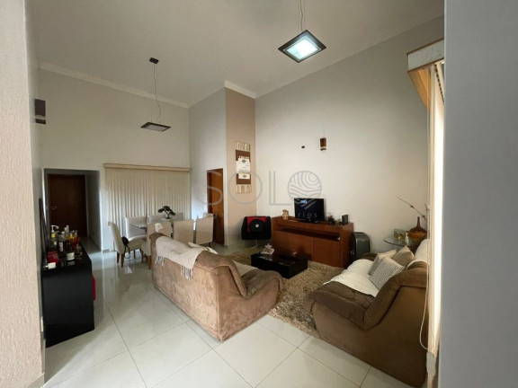 Imagem Casa com 3 Quartos para Alugar, 250 m² em Residencial Cambuy - Araraquara Imagem Casa com 3 Quartos para Alugar, 250 m² em Residencial Cambuy - Araraquara