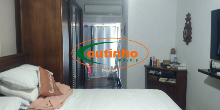 Imagem Apartamento com 3 Quartos à Venda, 126 m² em Grajaú - Rio De Janeiro Imagem Apartamento com 3 Quartos à Venda, 126 m² em Grajaú - Rio De Janeiro