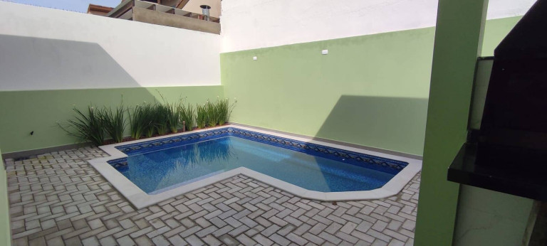 Imagem Casa com 3 Quartos à Venda, 250 m² em São José - Peruíbe