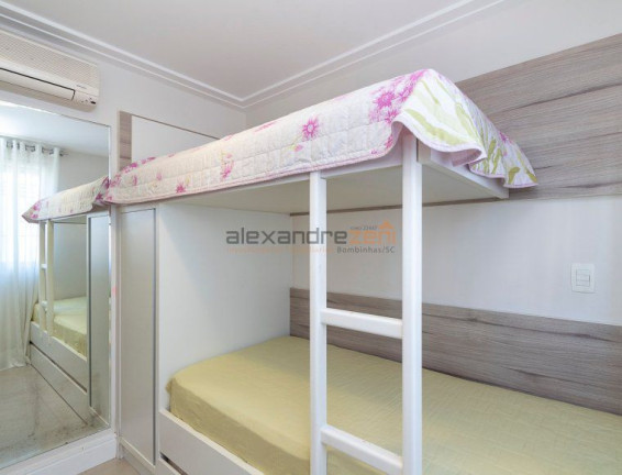Imagem Cobertura com 3 Quartos à Venda, 125 m² em Bombas - Bombinhas