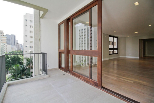 Apartamento com 3 Quartos à Venda, 198 m² em Jardim América - São Paulo