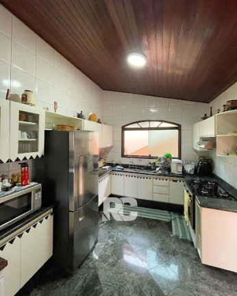 Imagem Casa com 3 Quartos à Venda, 260 m² em Condomínio Arujá 5 - Arujá Imagem Casa com 3 Quartos à Venda, 260 m² em Condomínio Arujá 5 - Arujá