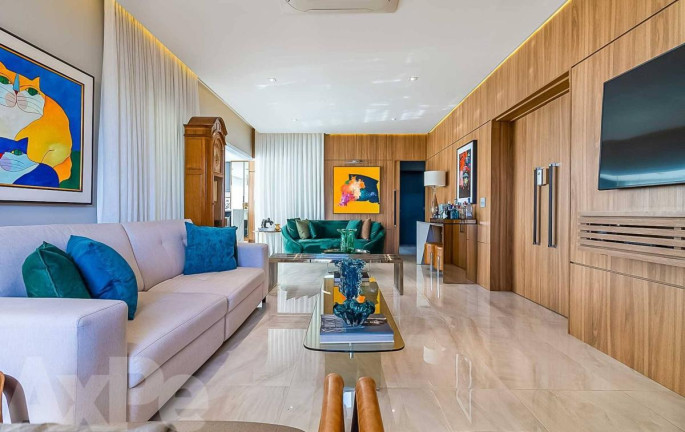 Imagem Cobertura com 4 Quartos à Venda, 272 m²