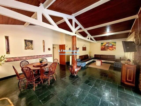Imagem Casa com 5 Quartos para Alugar, 500 m² em Centro - Ubatuba Imagem Casa com 5 Quartos para Alugar, 500 m² em Centro - Ubatuba