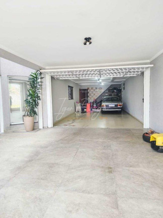 Imagem Casa com 3 Quartos à Venda, 250 m² em Cachoeira - Araucária