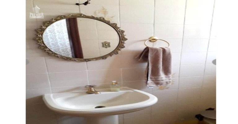 Imagem Casa com 2 Quartos à Venda, 168 m² em Vila Hortolândia - Jundiaí