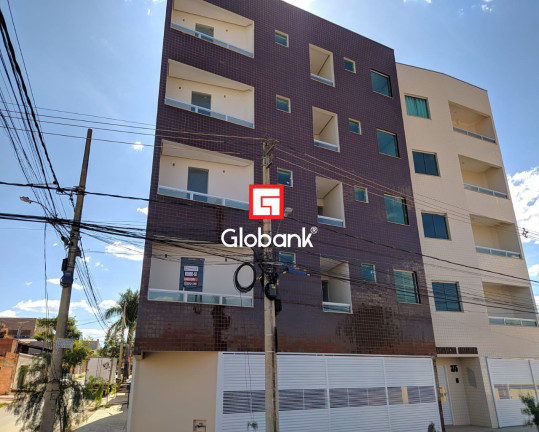 Imagem Apartamento com 3 Quartos para Alugar, 93 m² em Canelas Ii - Montes Claros Imagem Apartamento com 3 Quartos para Alugar, 93 m² em Canelas Ii - Montes Claros