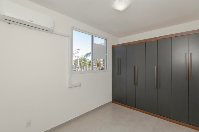 Imagem Imóvel com 2 Quartos à Venda, 43 m² em Tristeza - Porto Alegre