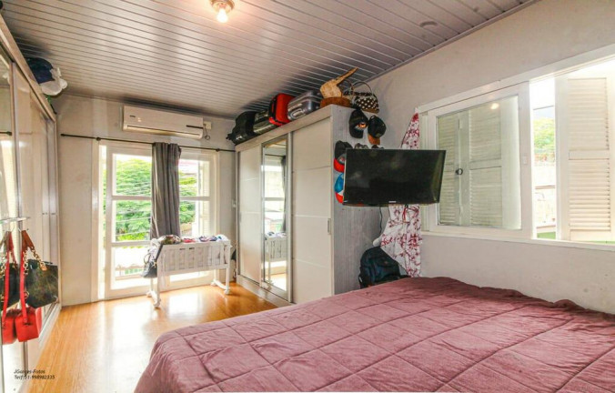 Imagem Casa com 3 Quartos à Venda, 125 m² em Santa Tereza - Porto Alegre Imagem Casa com 3 Quartos à Venda, 125 m² em Santa Tereza - Porto Alegre