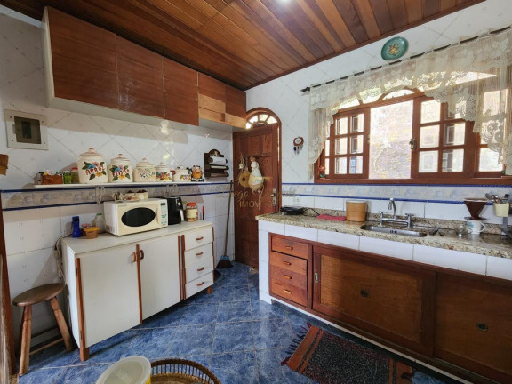 Imagem Casa com 2 Quartos à Venda, 1.204 m² em Albuquerque - Teresópolis
