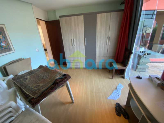 Imagem Cobertura com 2 Quartos à Venda, 200 m² em Copacabana - Rio De Janeiro