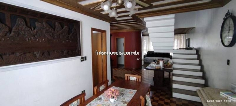 Imagem Casa com 3 Quartos à Venda, 209 m² em Moema - São Paulo Imagem Casa com 3 Quartos à Venda, 209 m² em Moema - São Paulo