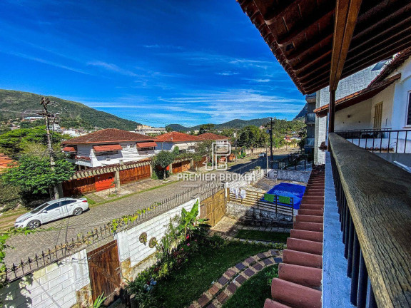 Imagem Casa com 5 Quartos à Venda, 280 m² em Alto - Teresópolis