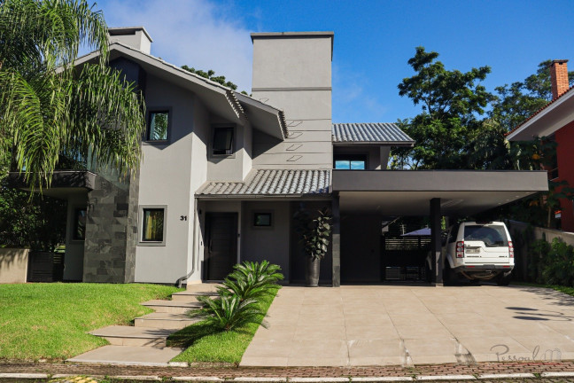 Casa com 4 Quartos à Venda, 303 m² em Santo Antônio De Lisboa - Florianópolis