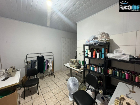 Imagem Casa com 4 Quartos à Venda, 296 m² em Setor Coimbra - Goiânia Imagem Casa com 4 Quartos à Venda, 296 m² em Setor Coimbra - Goiânia