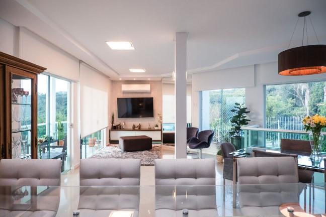 Imagem Casa com 4 Quartos à Venda, 511 m² em Pantanal - Florianópolis