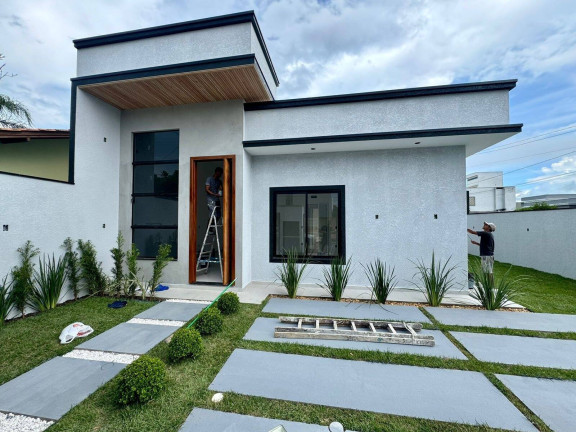Casa com 3 Quartos à Venda, 186 m² em Barra Velha
