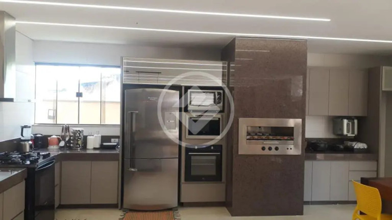 Imagem Casa com 4 Quartos à Venda, 438 m² em Condomínio Do Lago - Goiânia Imagem Casa com 4 Quartos à Venda, 438 m² em Condomínio Do Lago - Goiânia