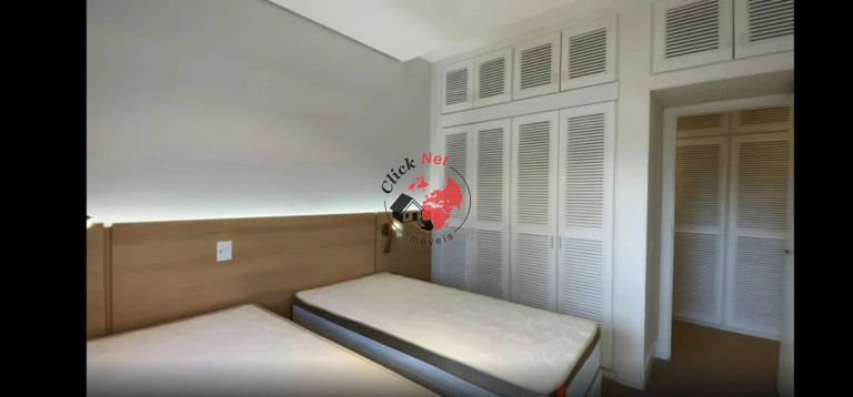 Imagem Apartamento com 3 Quartos à Venda, 251 m² em Jardim Astúrias - Guarujá