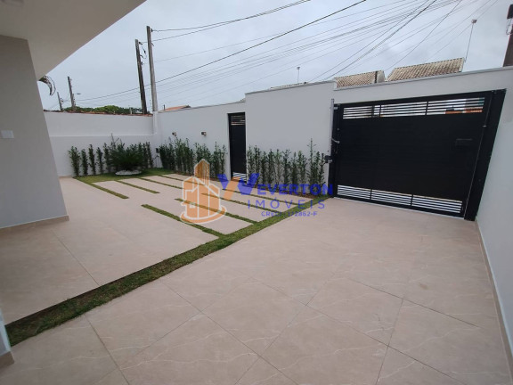 Imagem Casa com 3 Quartos à Venda, em Jamaica - Itanhaém Imagem Casa com 3 Quartos à Venda, em Jamaica - Itanhaém
