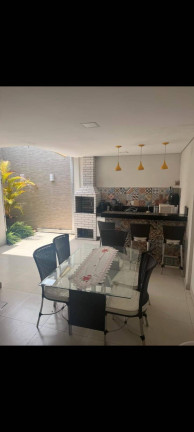 Imagem Casa com 2 Quartos à Venda, 110 m² em Petrópolis - Várzea Grande Imagem Casa com 2 Quartos à Venda, 110 m² em Petrópolis - Várzea Grande