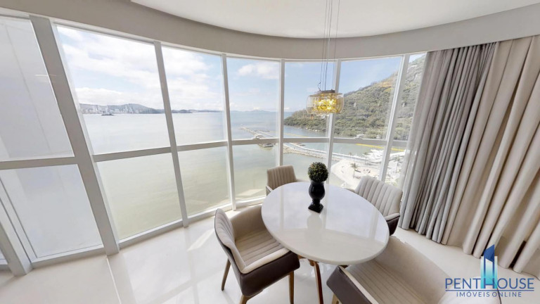 Apartamento com 4 Quartos à Venda, 238 m² em Centro - Balneário Camboriú