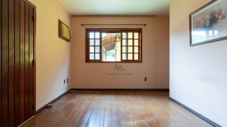 Imagem Casa com 4 Quartos à Venda, 250 m² em Itaipu - Niterói