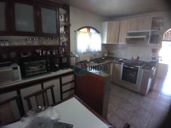 Imagem Casa com 4 Quartos à Venda, 250 m² em Itaipu - Niterói