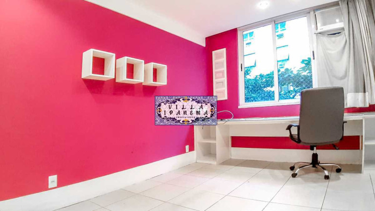 Imagem Apartamento com 4 Quartos à Venda, 220 m² em Copacabana - Rio De Janeiro