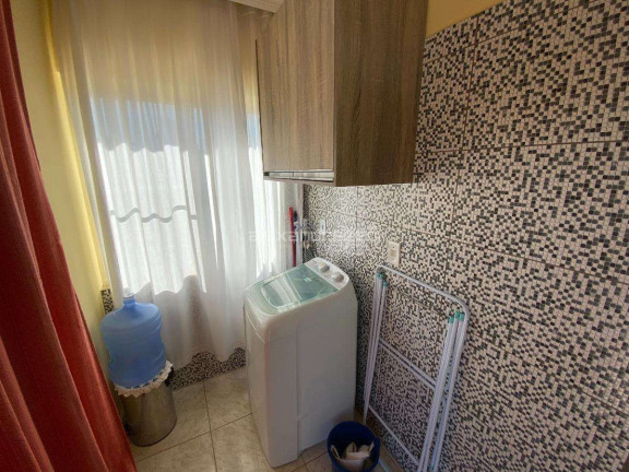 Imagem Casa com 6 Quartos à Venda, 242 m² em José Amândio - Bombinhas Imagem Casa com 6 Quartos à Venda, 242 m² em José Amândio - Bombinhas