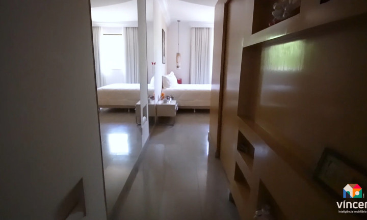 Imagem Casa com 5 Quartos à Venda, 803 m² em Residencial Aldeia Do Vale - Goiânia