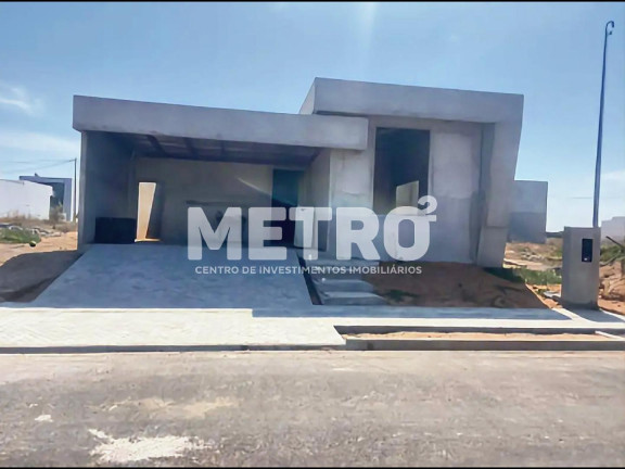 Casa à Venda, 168 m² em Topázio - Petrolina