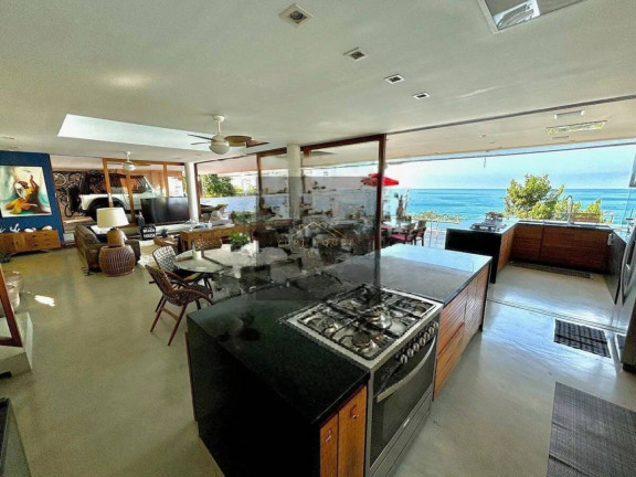 Imagem Casa com 5 Quartos à Venda, 470 m² em Toninhas - Ubatuba Imagem Casa com 5 Quartos à Venda, 470 m² em Toninhas - Ubatuba